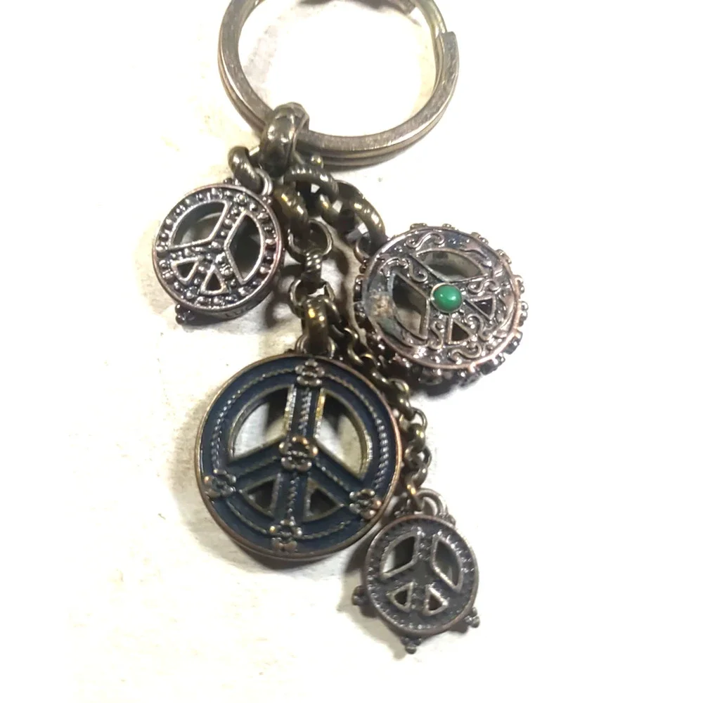 Made With Peace And Love Keychain Brass Tone Peace Sign Charms Purse Clip